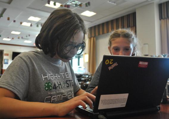 Youth learning about computers at a 2018 Air Force 4-H camp