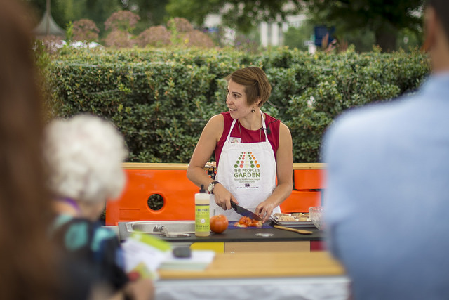 Farmers Markets Can Grow With “vegu-cation” 