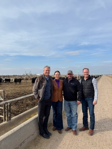 Secretary Rollins joined U.S. Senator Roger Marshall, M.D., and U.S. Representative Tracey Mann for a tour and roundtable discussion at High Plains Ponderosa Dairy in Plains, KS