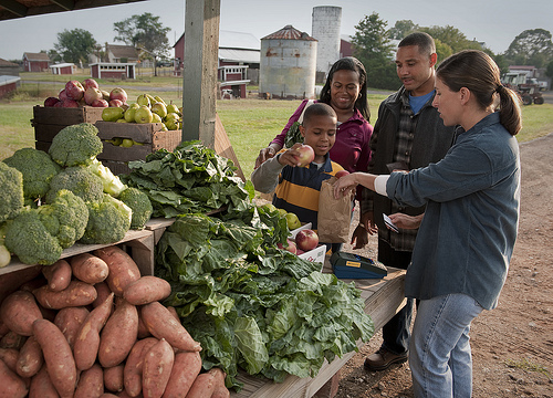 Snap: New Rules Aim To Expand Access To Farmers’ Markets! 